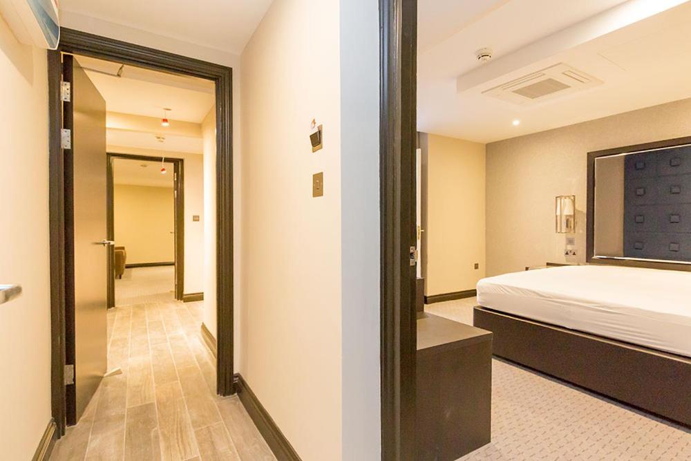 Bathroom - Westbourne Residencies Brooklyn